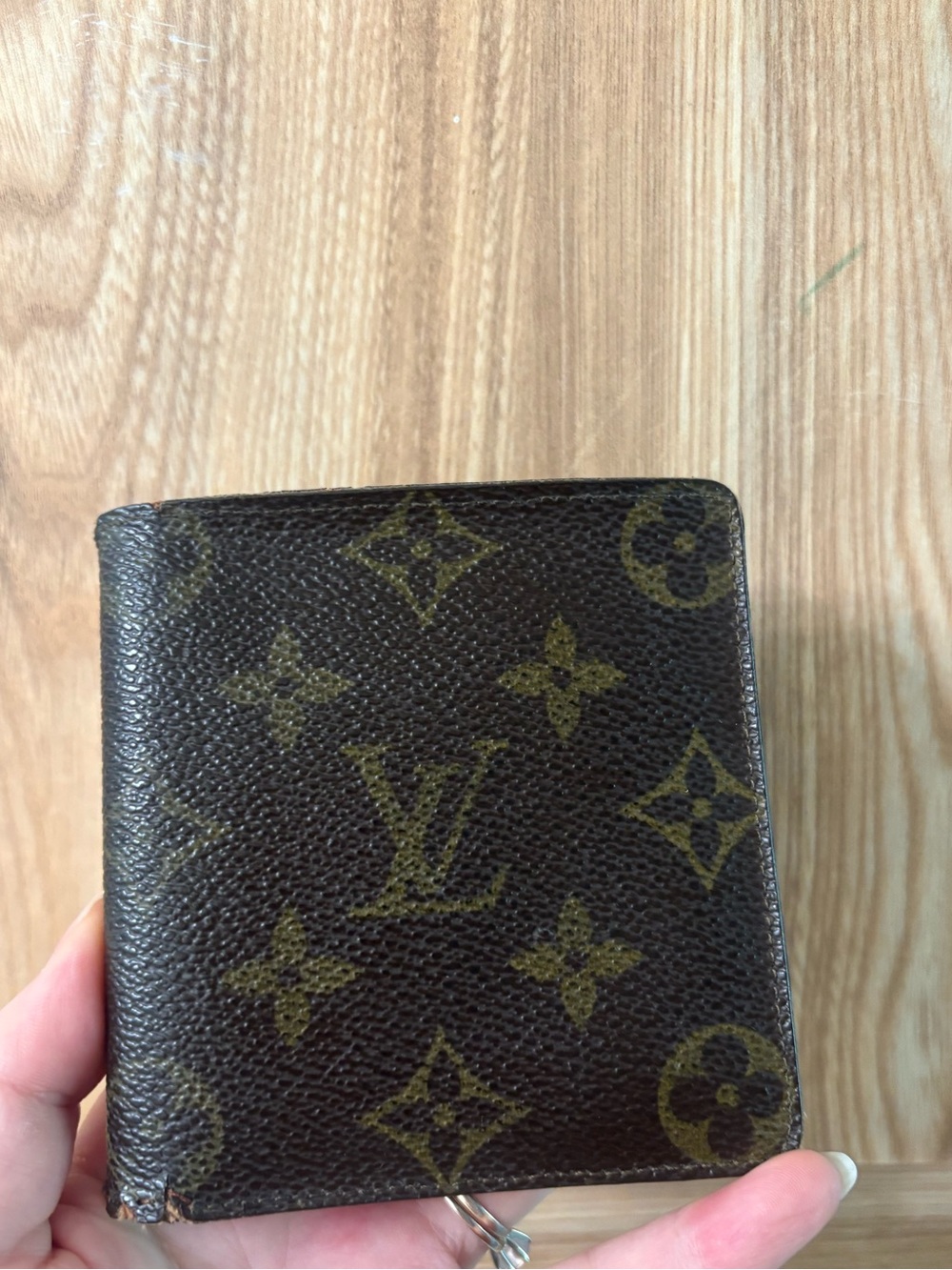 Authentic Louis Vuitton monogram bifold wallet